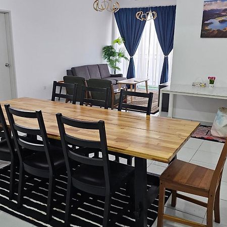 Faliza Adelia Residence Kajang Εξωτερικό φωτογραφία